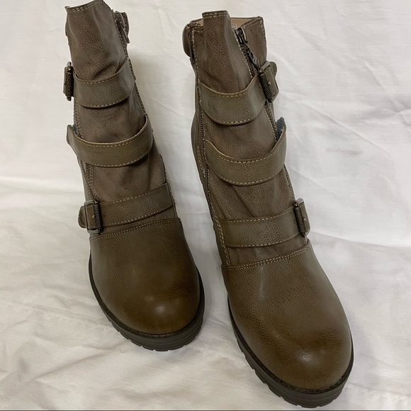 Guess GGadget Moto Platform Bootie, 11, Taupe, New Never Worn. Edgy, Classy Boot - Picture 4 of 14